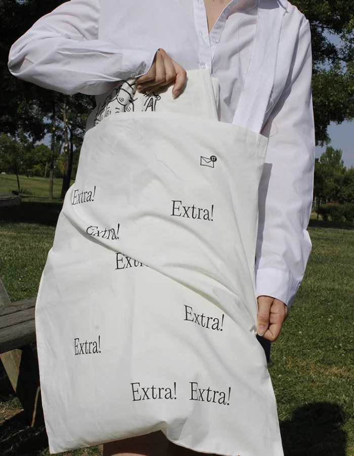 Printed bag 'Lo privado'